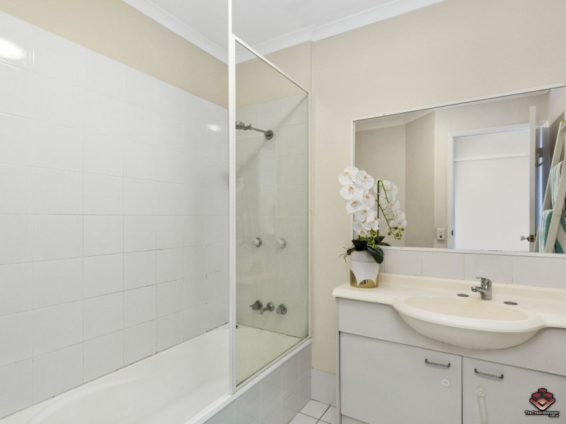 55/643 Pine Ridge Road, Biggera Waters QLD 4216