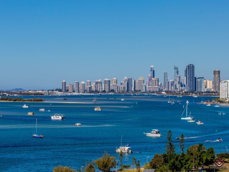 34/7 Oatland Esplanade, Runaway Bay QLD 4216