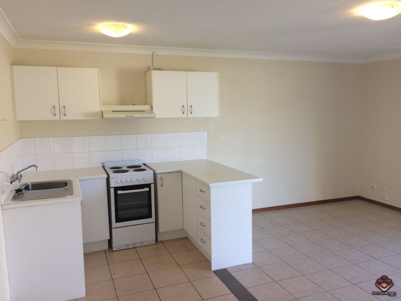 20 Donald Avenue, Paradise Point QLD 4216