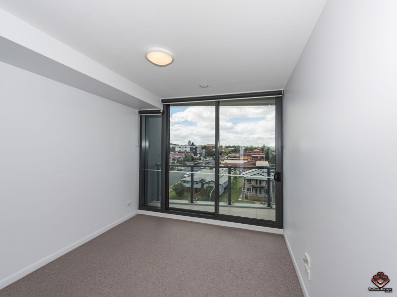 30606/300 Old Cleveland Road, Coorparoo QLD 4151