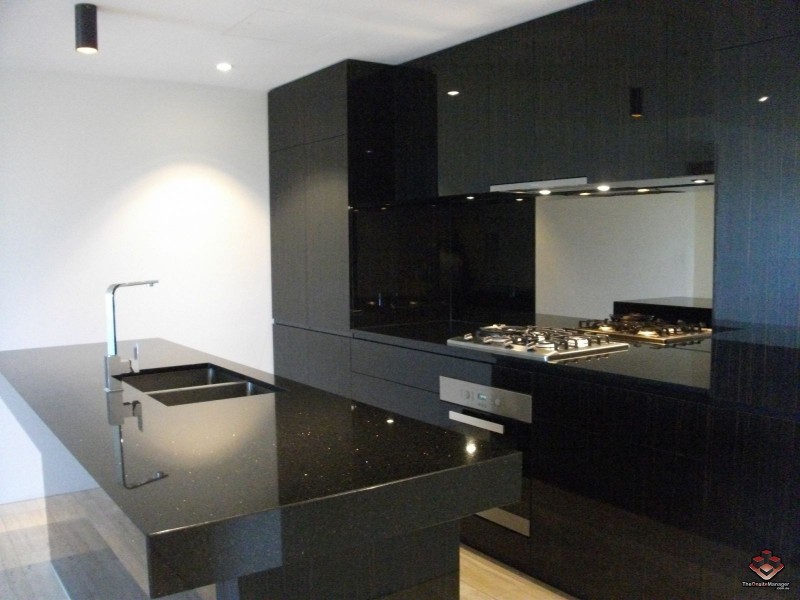 1 Marina Drive, Benowa QLD 4217