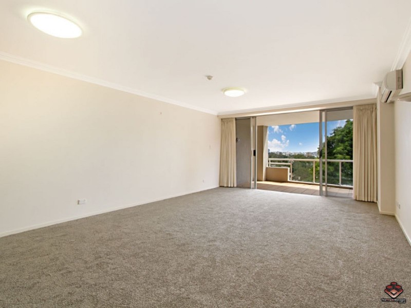 180 Swann Road, Taringa QLD 4068