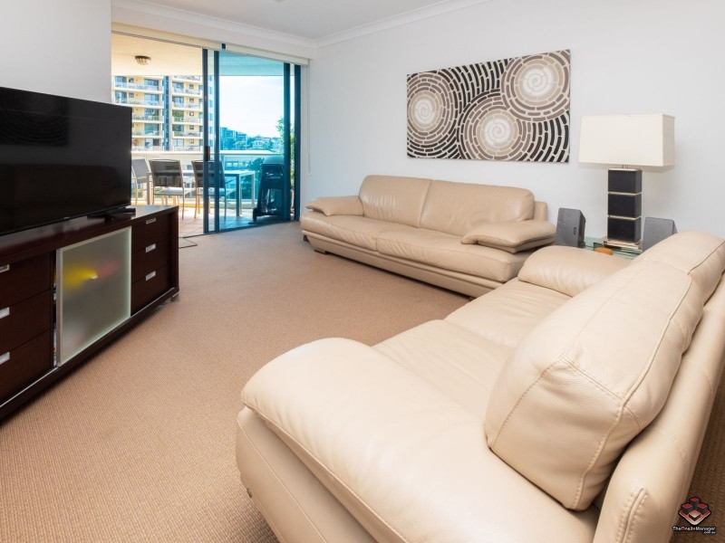 78 Cairns Street, Kangaroo Point QLD 4169