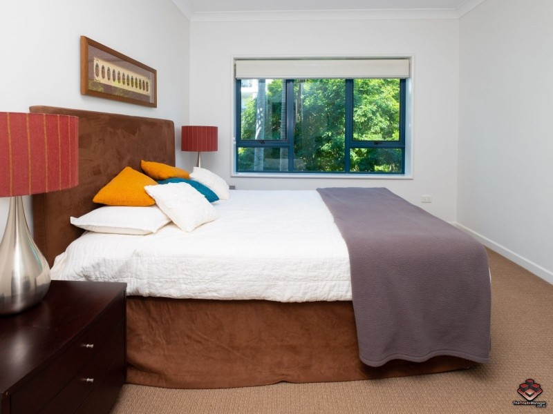 78 Cairns Street, Kangaroo Point QLD 4169
