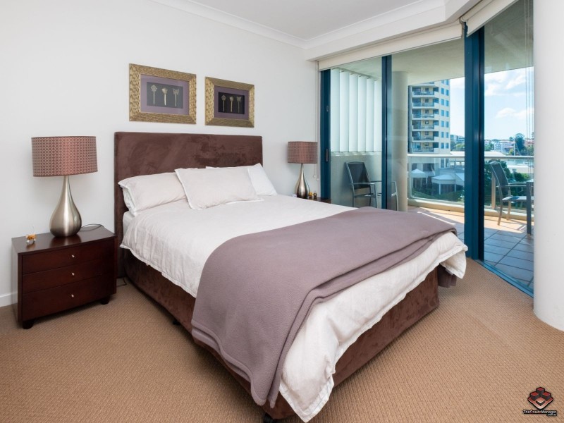 78 Cairns Street, Kangaroo Point QLD 4169