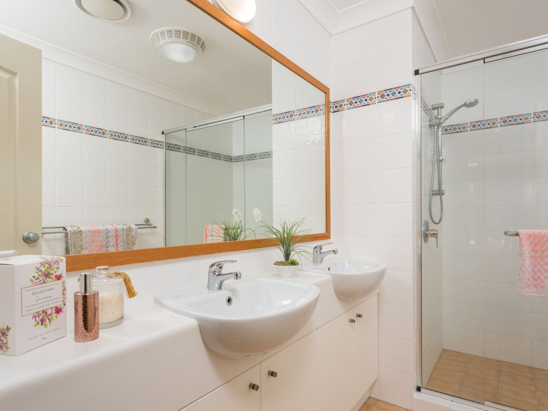 85 Palm Meadows Drive, Carrara QLD 4211