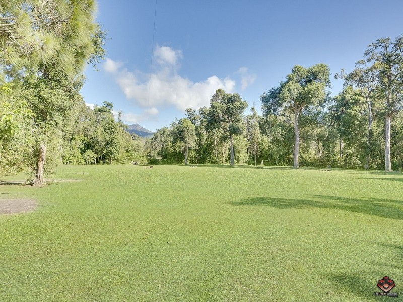 67 Cahills Road, Byfield QLD 4703