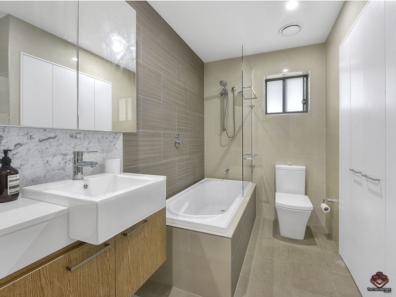 166 Sydney Street, New Farm QLD 4005