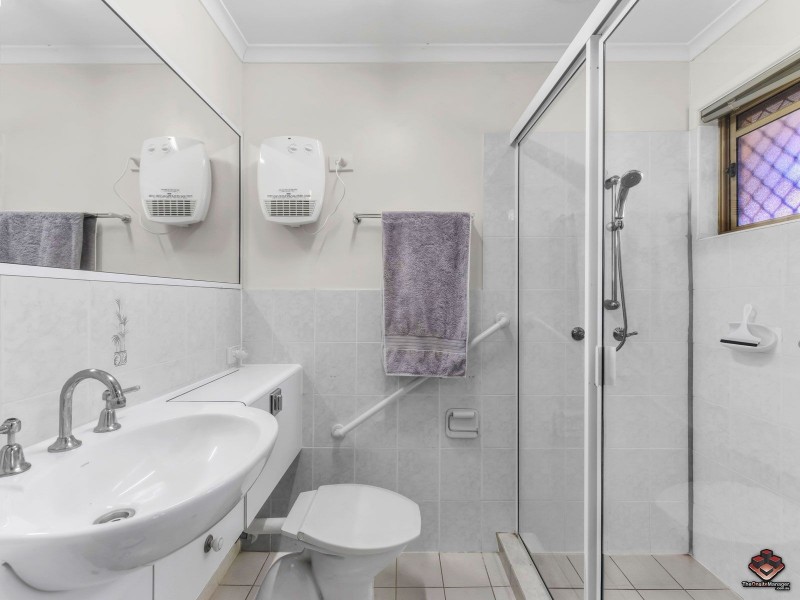 28 Holmead Road, Eight Mile Plains QLD 4113