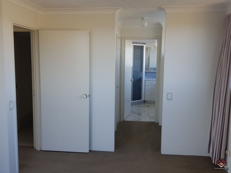 56 Hooker Boulevard, Mermaid Waters QLD 4218