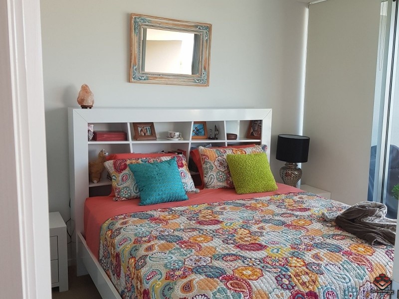 11 Compass, Biggera Waters QLD 4216