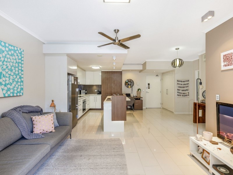 18 Barramul Street, Bulimba QLD 4171