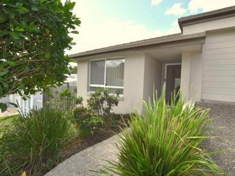 2/19 Murray Circuit, Upper Coomera QLD 4209