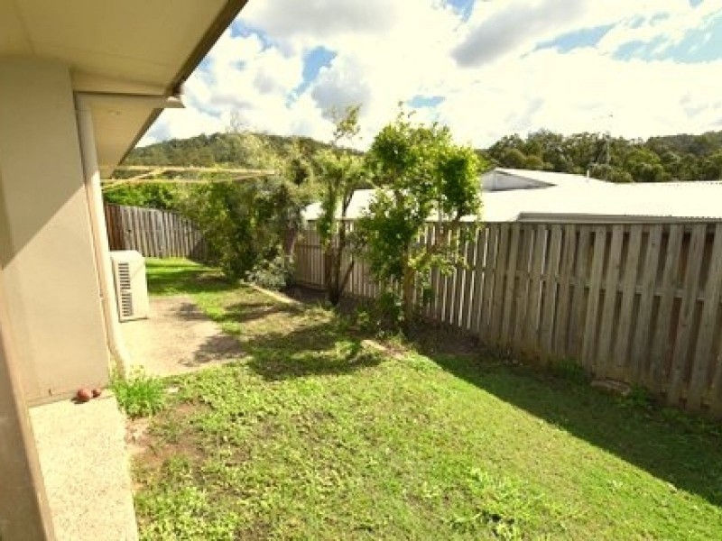 2/19 Murray Circuit, Upper Coomera QLD 4209