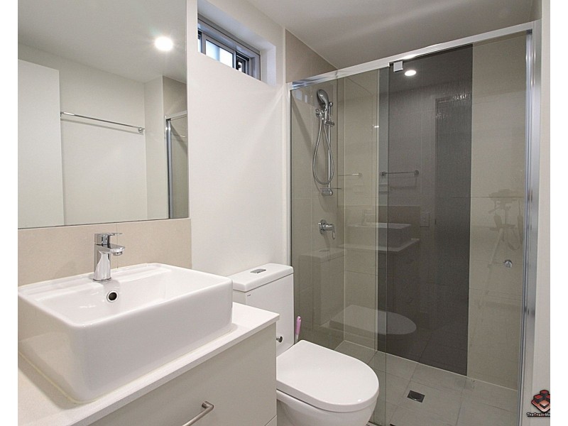 54 Slobodian Avenue, Eight Mile Plains QLD 4113