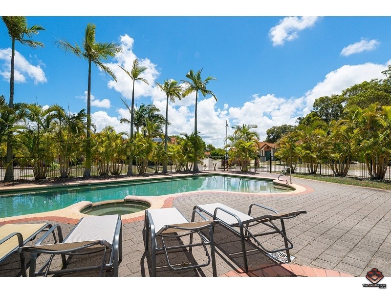 15 Monet Street, Coombabah QLD 4216