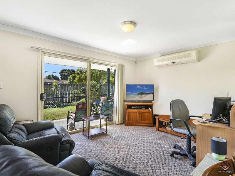 15 Monet Street, Coombabah QLD 4216