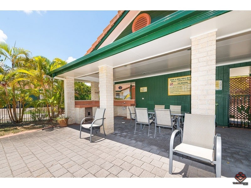 15 Monet Street, Coombabah QLD 4216