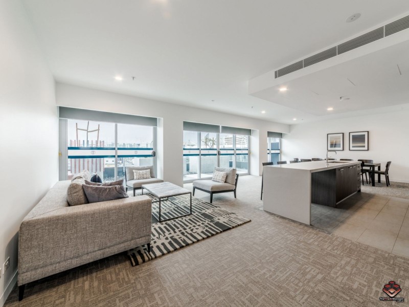 855 Stanley Street, Woolloongabba QLD 4102