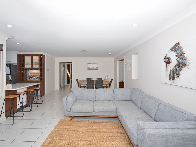 3 Rosedale Drive, Wondunna QLD 4655