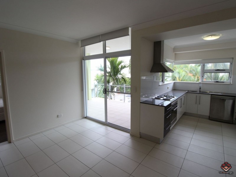 65 Manooka Drive, Cannonvale QLD 4802