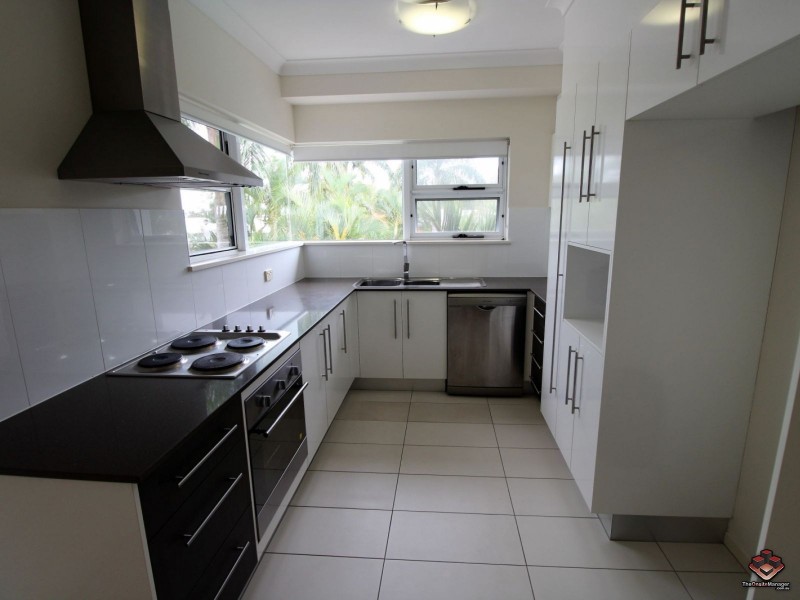 65 Manooka Drive, Cannonvale QLD 4802