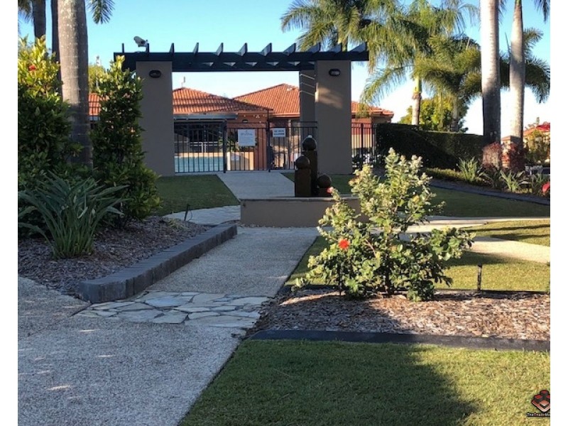 4 University Drive, Robina QLD 4226