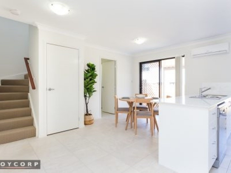 23 Earl Street, Dinmore QLD 4303