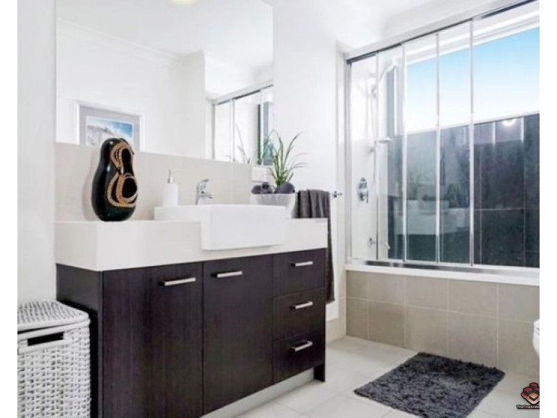 32 Agnes Street, Albion QLD 4010