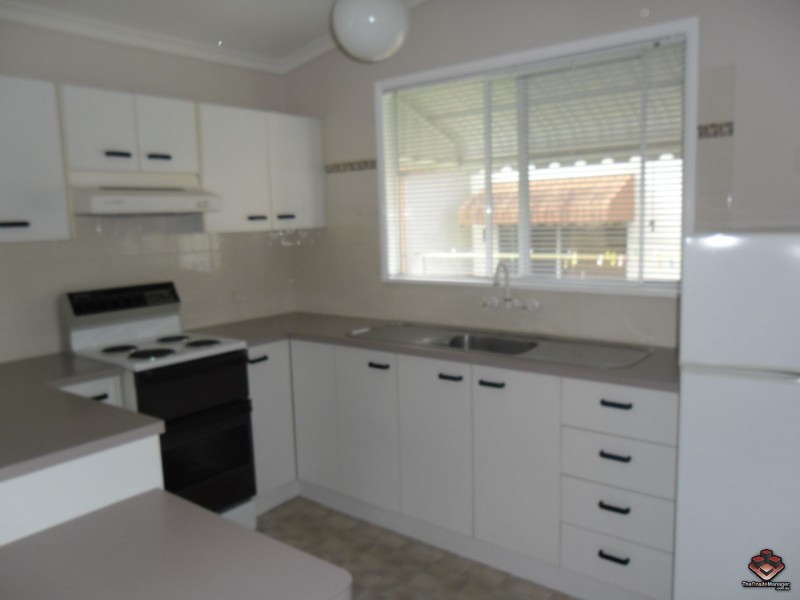 10 Holmead Road, Eight Mile Plains QLD 4113