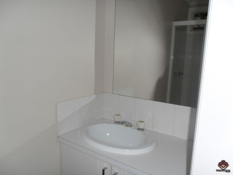 10 Holmead Road, Eight Mile Plains QLD 4113