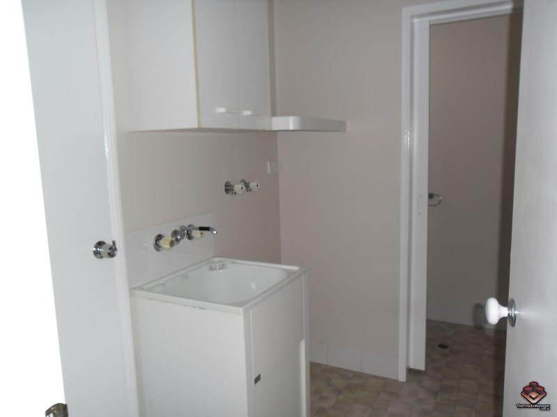 10 Holmead Road, Eight Mile Plains QLD 4113