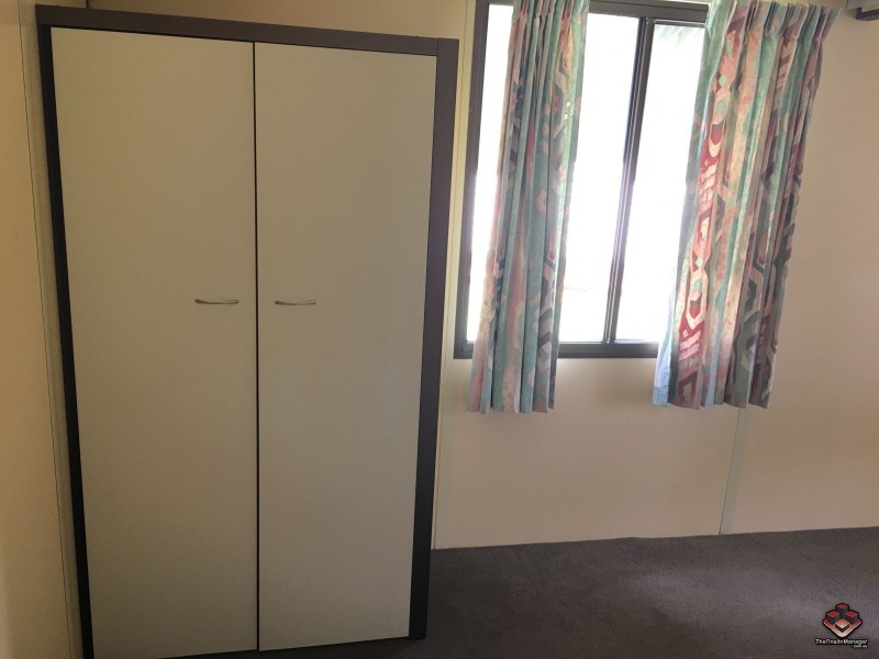 10 Holmead Road, Eight Mile Plains QLD 4113