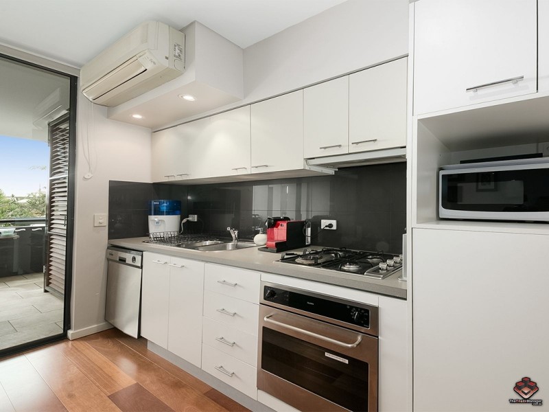 26 Holland Street, Toowong QLD 4066