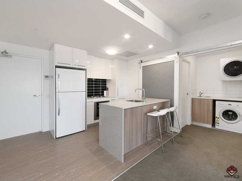 13 Railway Terrace, Milton QLD 4064