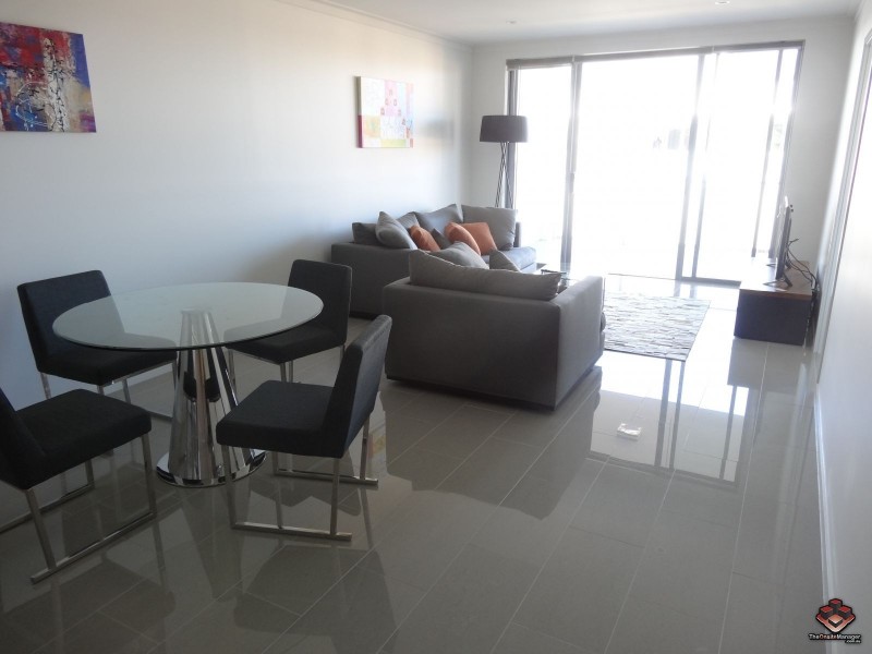 8 Lochaber Street, Dutton Park QLD 4102