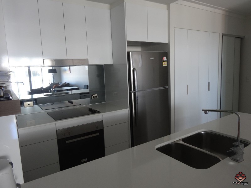 8 Lochaber Street, Dutton Park QLD 4102