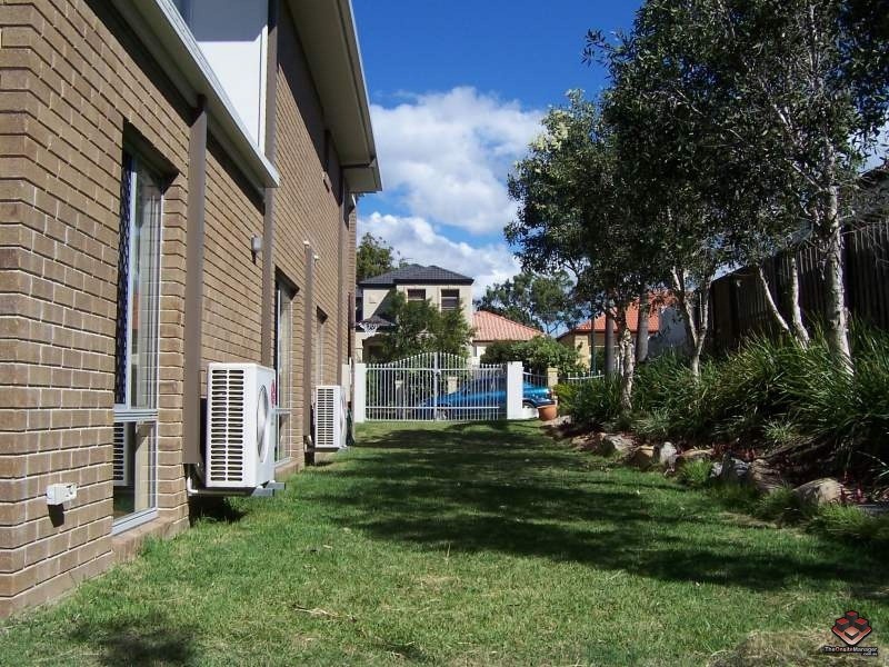 Varsity Lakes QLD 4227