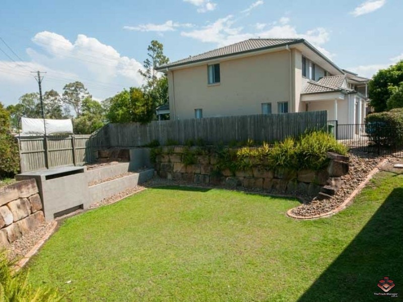 113 Castle Hill Drive, Murrumba Downs QLD 4503