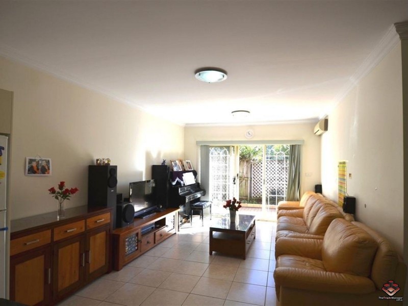 2/50 Denistone Road, Denistone NSW 2114