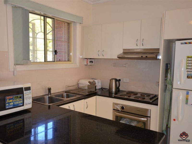 2/50 Denistone Road, Denistone NSW 2114