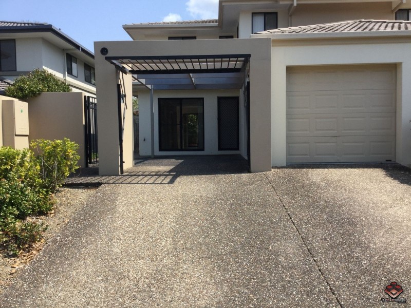 12/2 Tuition Street, Upper Coomera QLD 4209