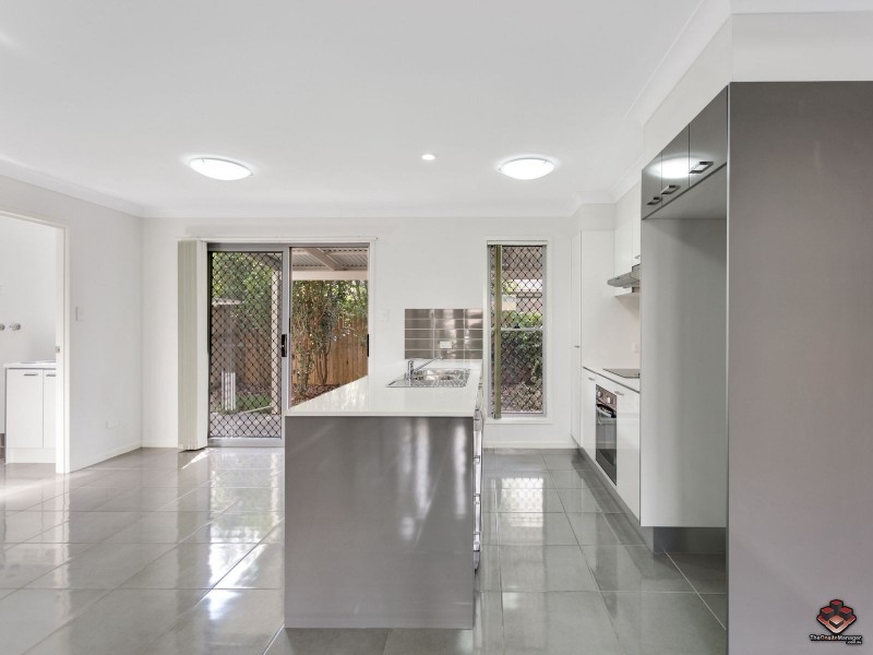 1 Bass Court, North Lakes QLD 4509