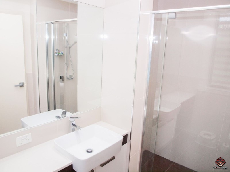 19 Carina Peak Drive, Varsity Lakes QLD 4227