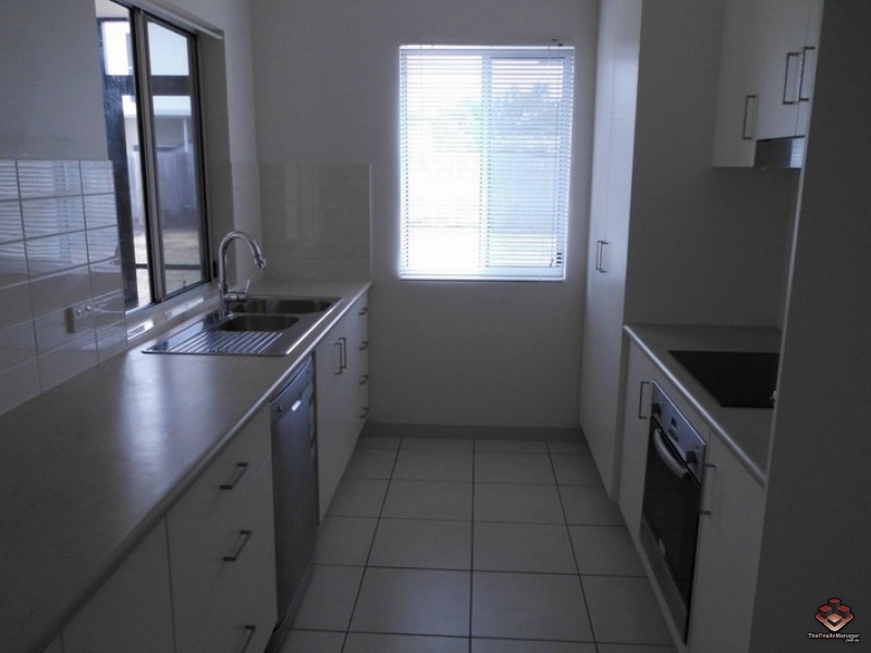 43/230 Pulgul Street, Urangan QLD 4655