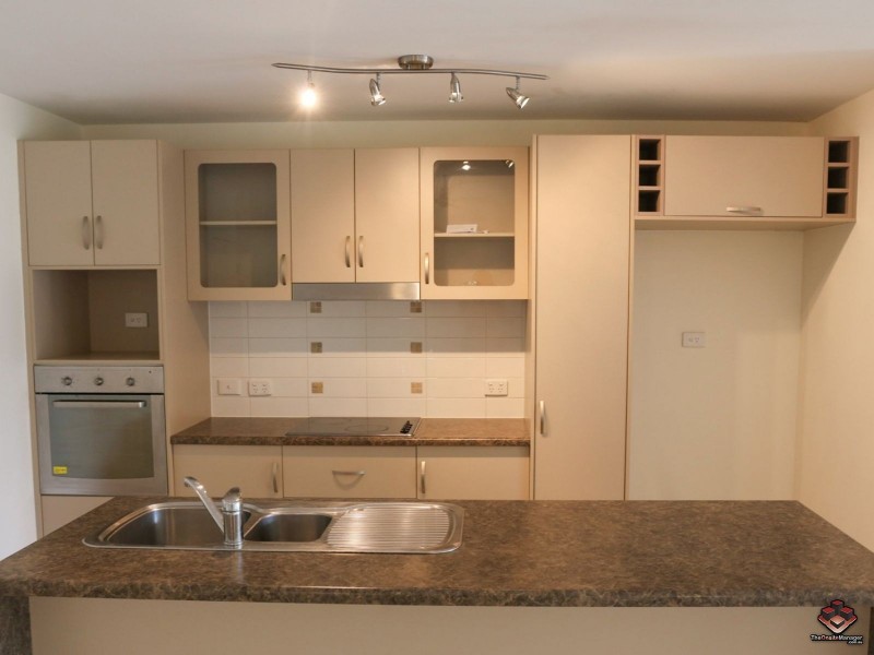 111-127 Bowen Road, Rosslea QLD 4812