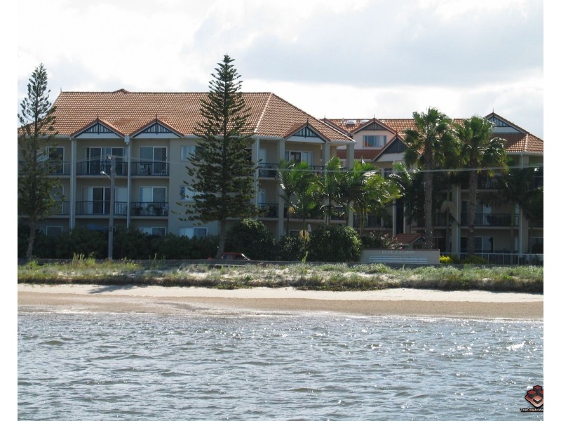 522 Marine Parade, Biggera Waters QLD 4216