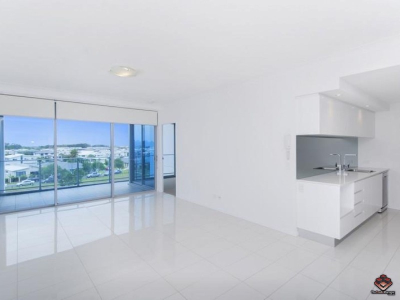 15 Compass Drive, Biggera Waters QLD 4216