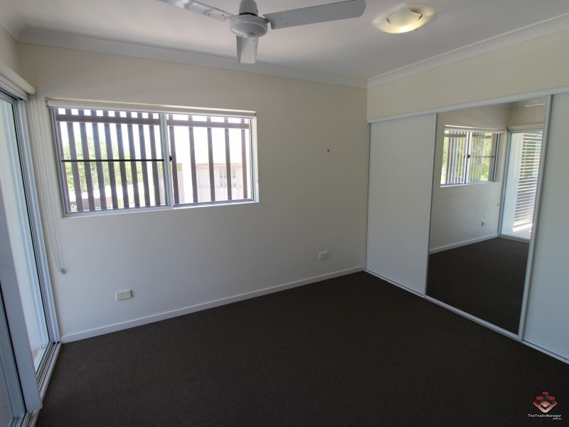 65 Manooka Drive, Cannonvale QLD 4802