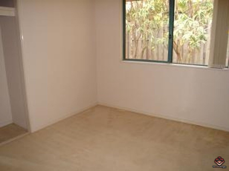 6 Buddy Holly Close, Parkwood QLD 4214